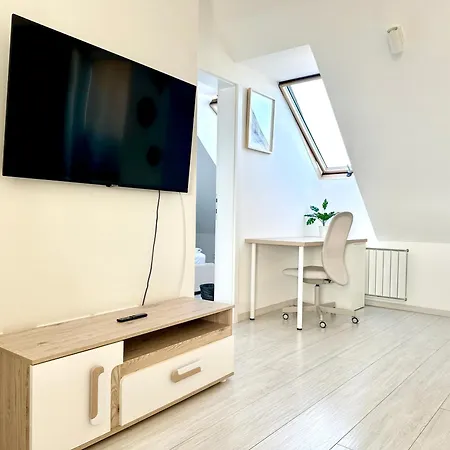 Appartement Prime - Floor 1-bedroom With Balcony Budapest