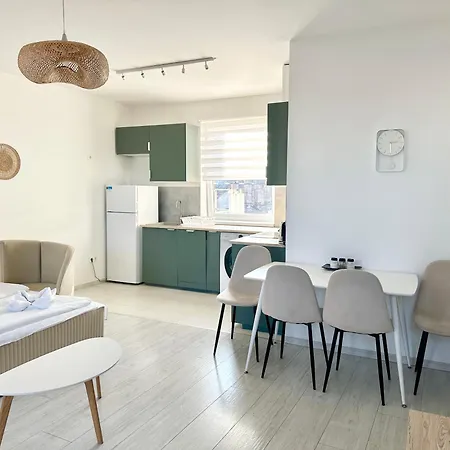 Appartement Prime - Floor 1-bedroom With Balcony