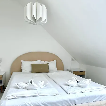 Apartament Prime - Floor 1-bedroom With Balcony Budapesta